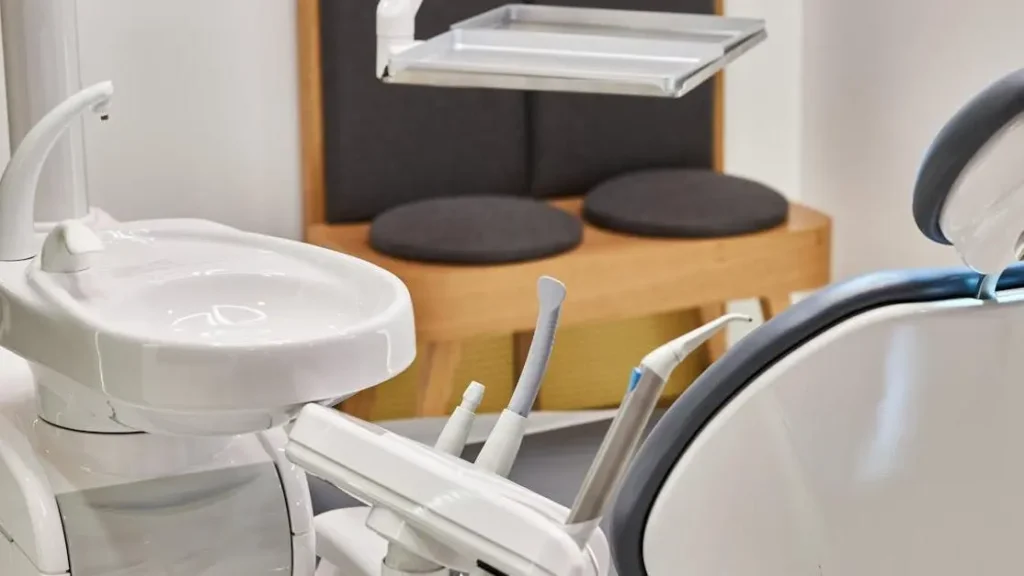 Finding Comfort Dental Close to Me for Pain-Free Smiles