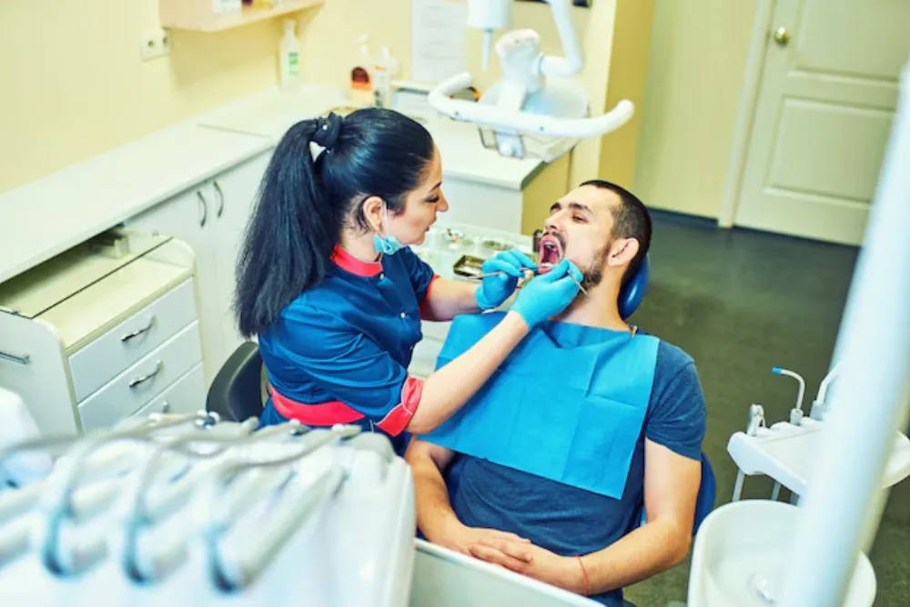 Looking for dental implants in Cookstown, Innisfil? Explore the benefits, process, and cost of getting durable dental implants near you. Read our expert blog today!