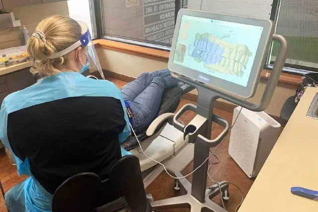 Cone beam CT scanner used for three-dimensional dental imaging