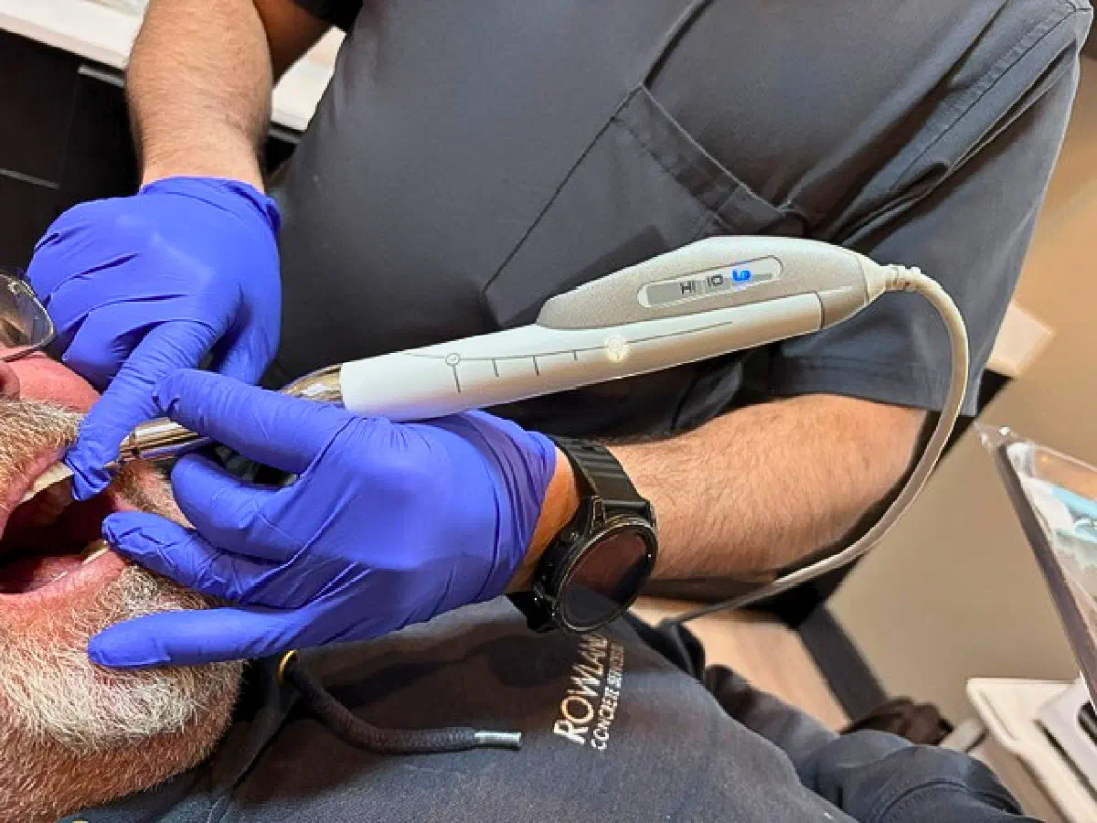 QuickSleeper computer-controlled dental anesthesia device